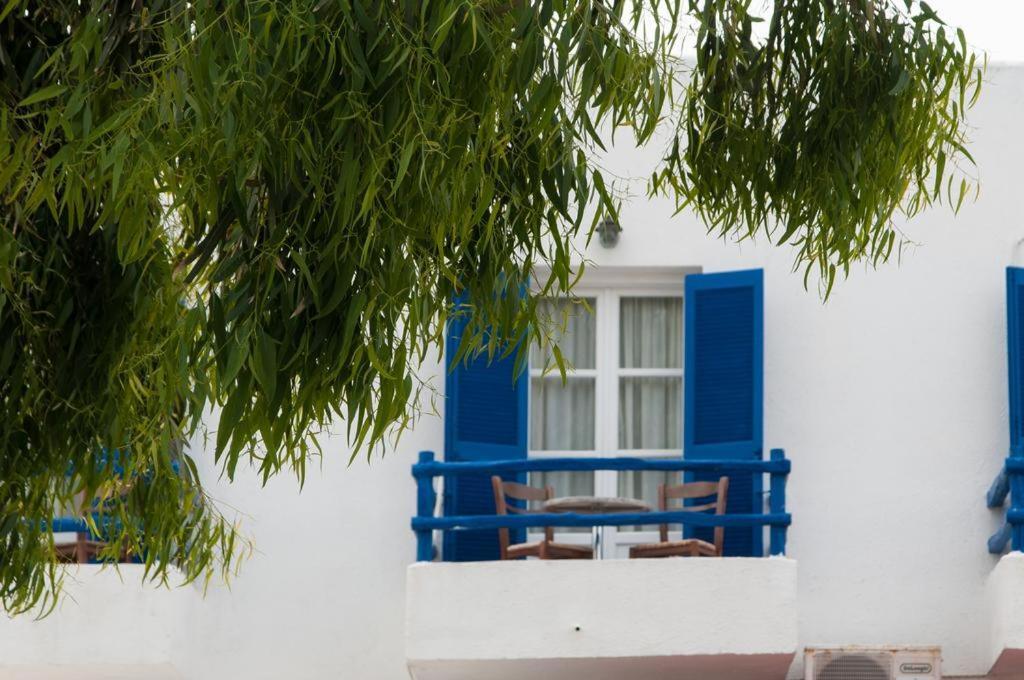 Manousos' Rooms Galissas Buitenkant foto